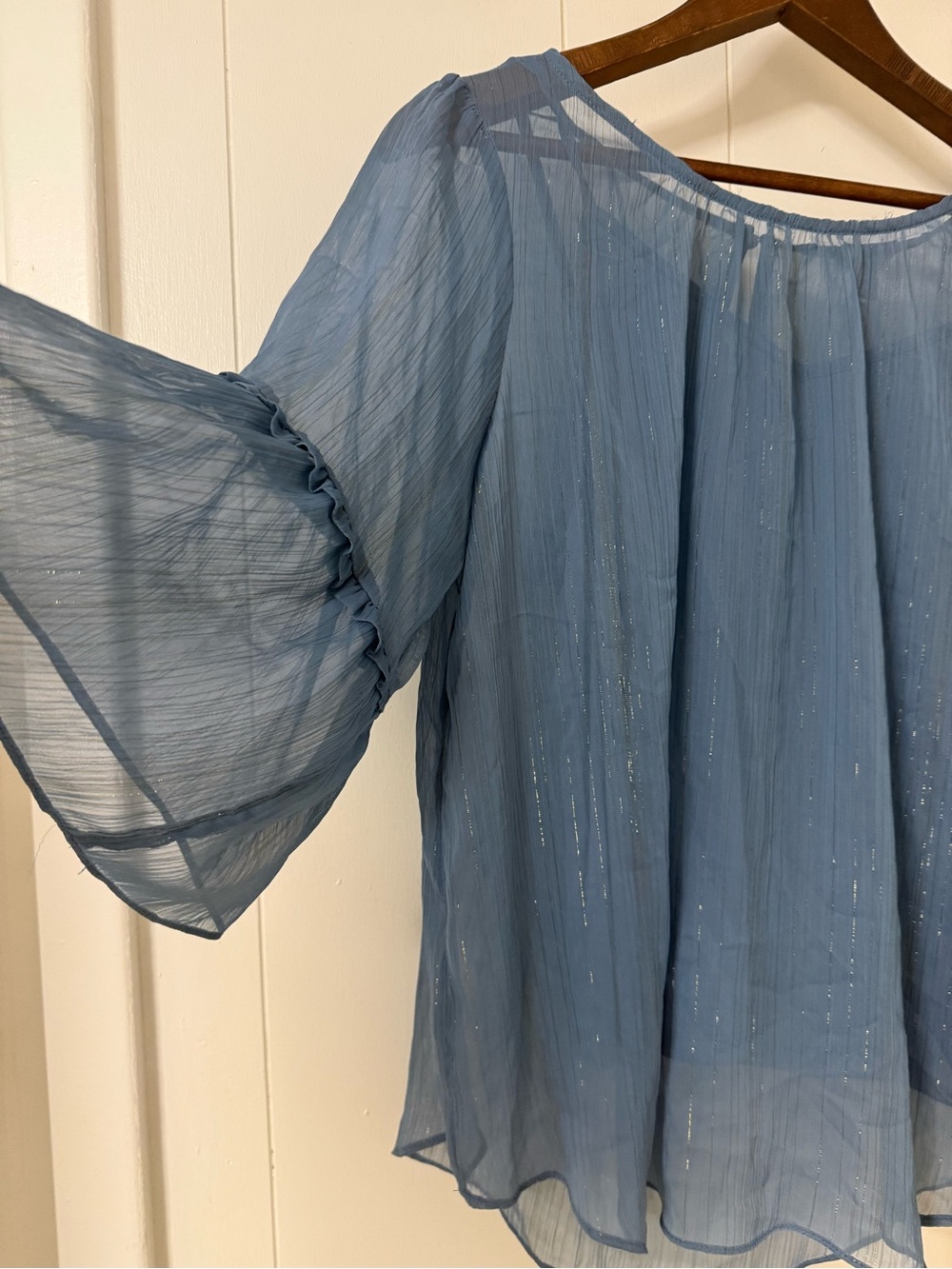 LC Lauren Conrad Sheer Blue Ruffled Flutter-Sleeve Tunic - Picture 3 of 5